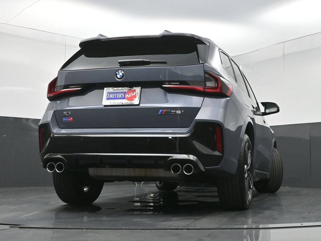 Used 2025 BMW X1 M35i AWD/4WD image 29