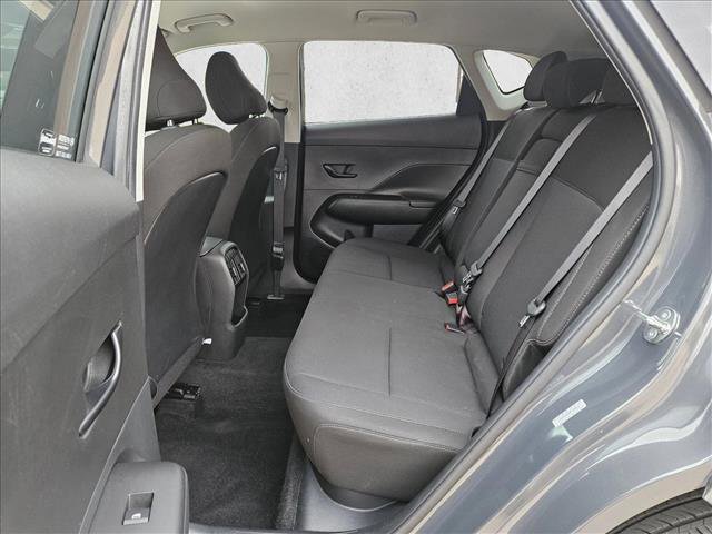 Used 2024 Hyundai Kona SEL image 18