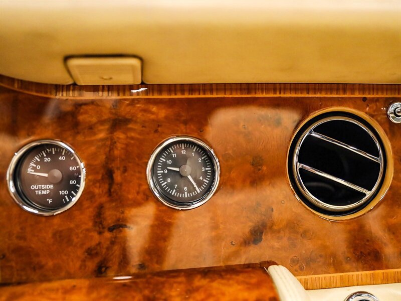Used 2000 Rolls-Royce Corniche RWD image 39