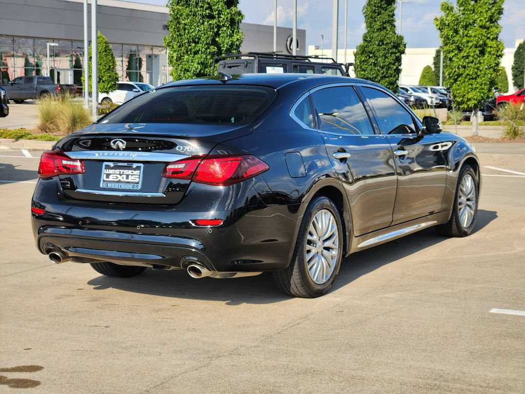 Used 2015 INFINITI Q70 L 3.7 w/ Technology Package RWD image 7