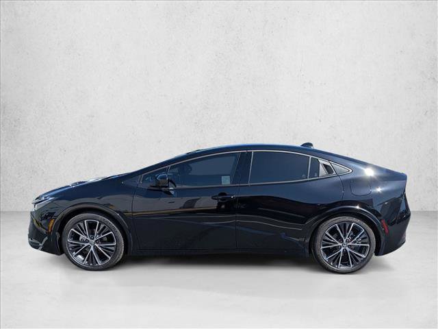 Used 2026 Toyota Prius XLE FWD image 9