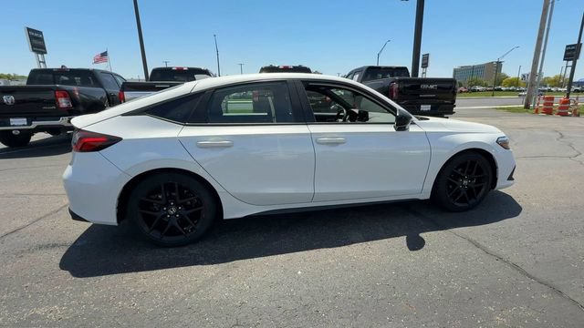 Used 2023 Honda Civic Sport image 9