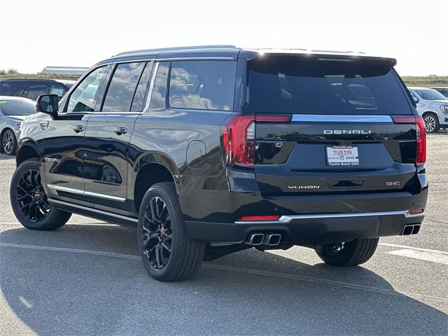New 2026 GMC Yukon XL Denali w/ Denali Reserve Package image 5