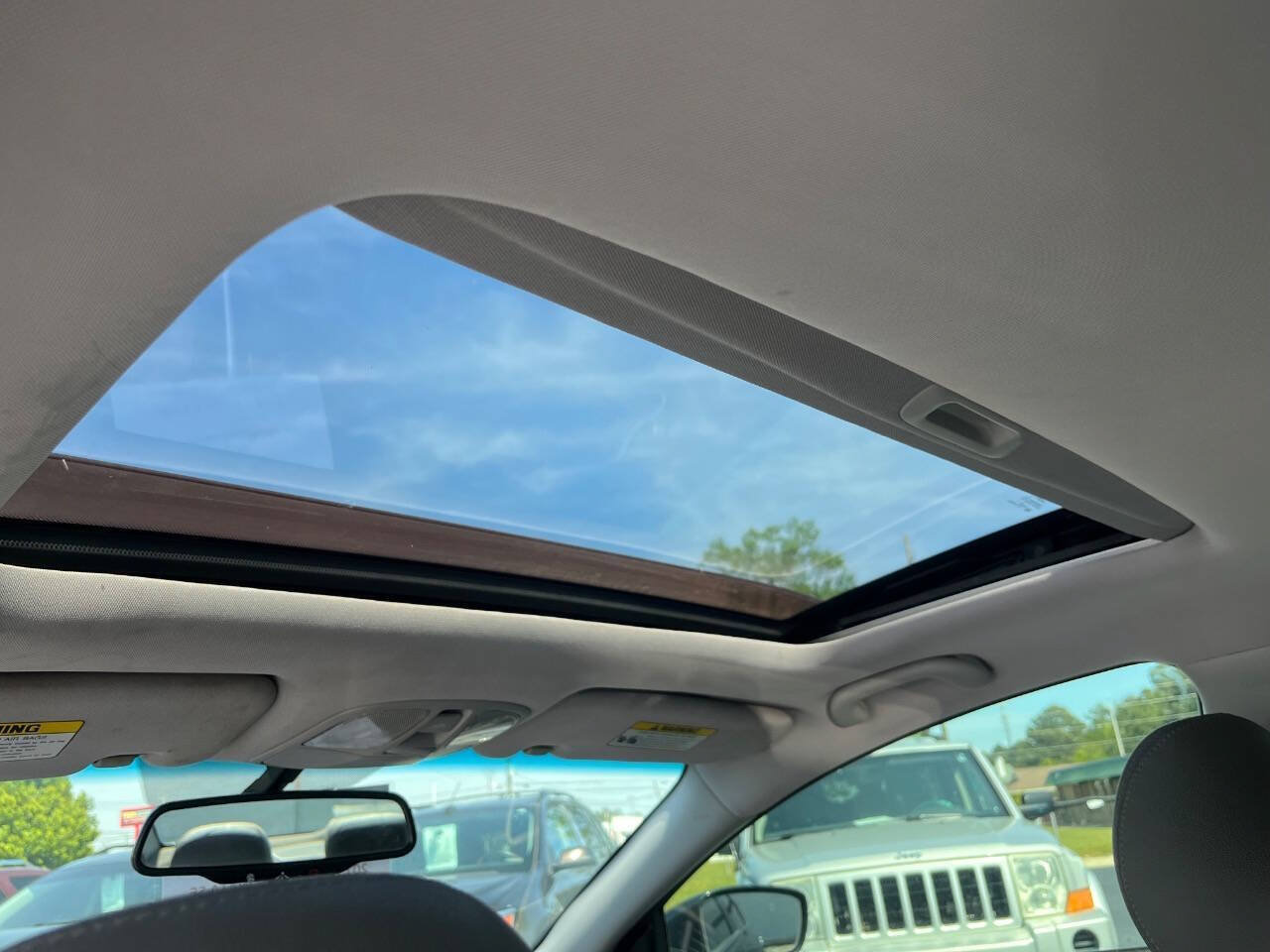 Used 2013 Hyundai Sonata SE w/ Navigation & Sunroof Pkg FWD image 18