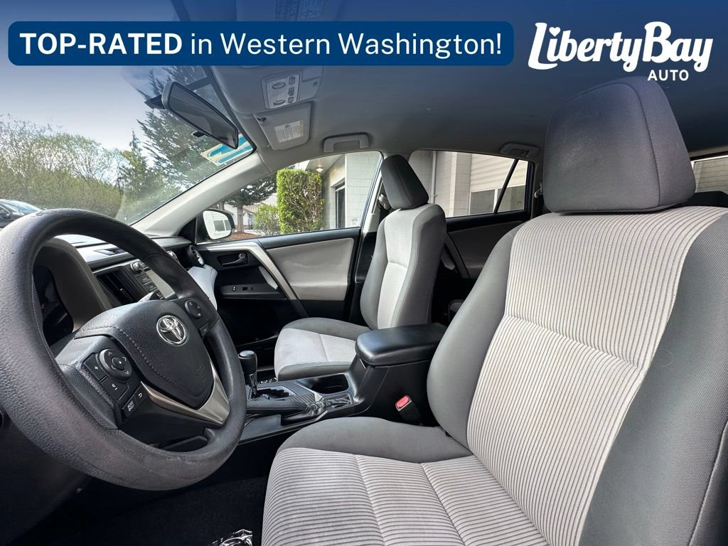 Used 2014 Toyota RAV4 LE FWD image 12
