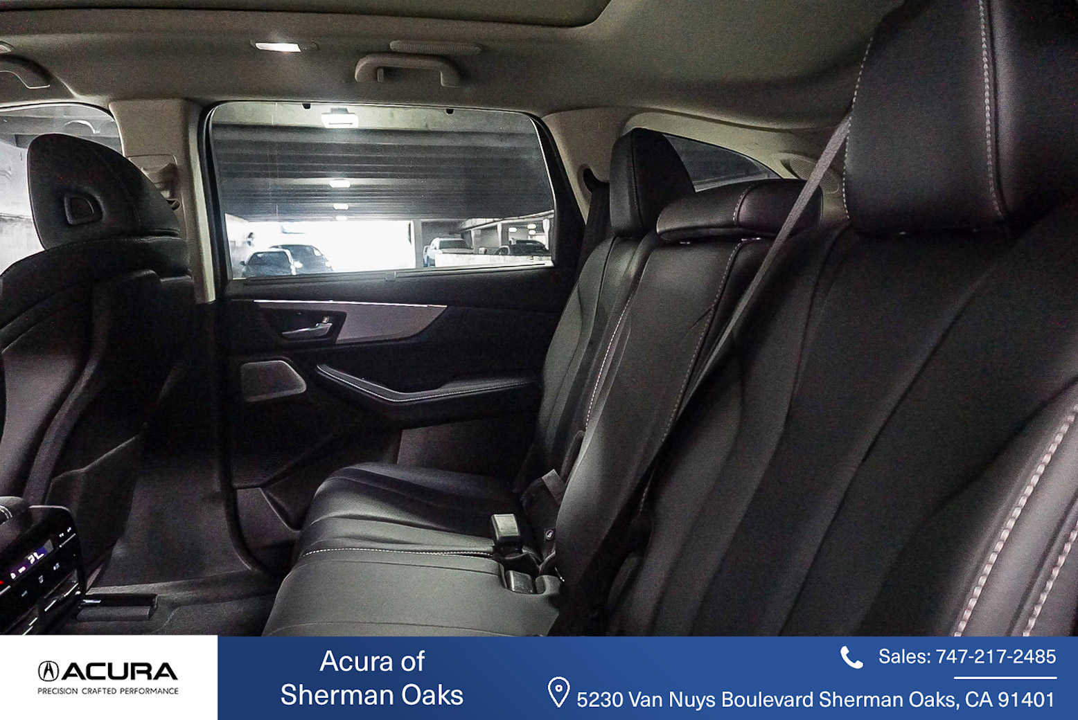 Used 2025 Acura MDX SH-AWD w/ Technology Package image 27