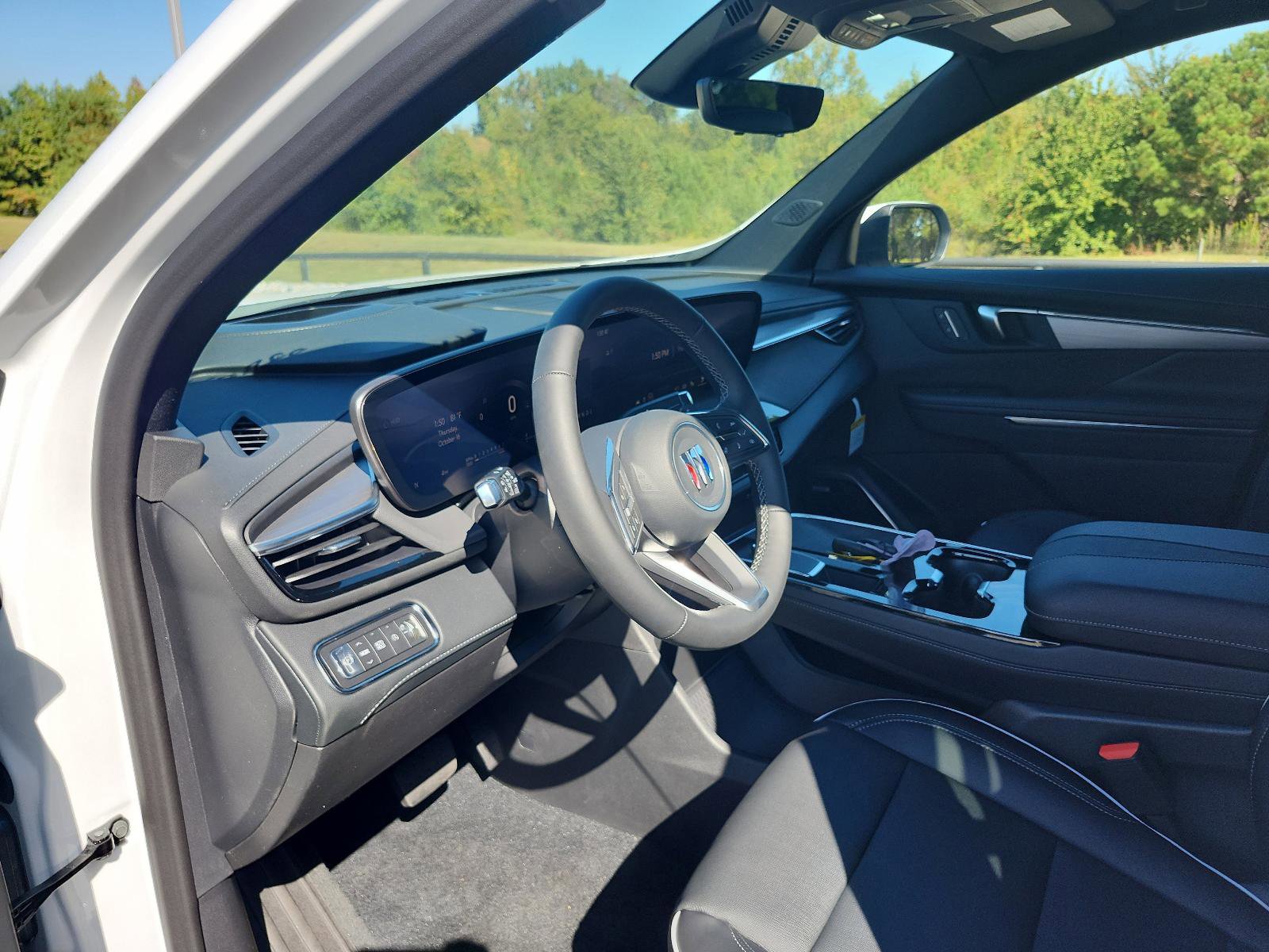 New 2026 Buick Enclave Preferred w/ Power Package image 10
