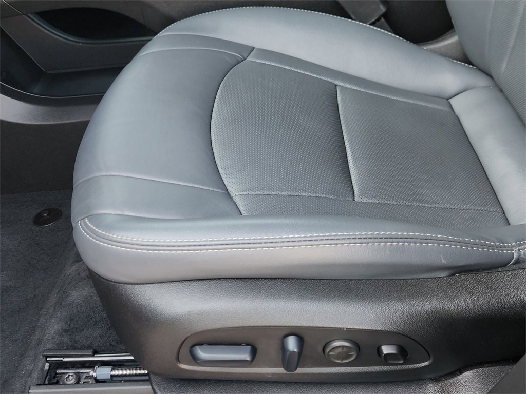 Used 2024 Buick Enclave Premium image 24