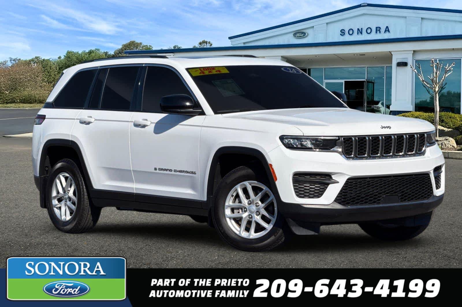 Used 2024 Jeep Grand Cherokee Laredo X