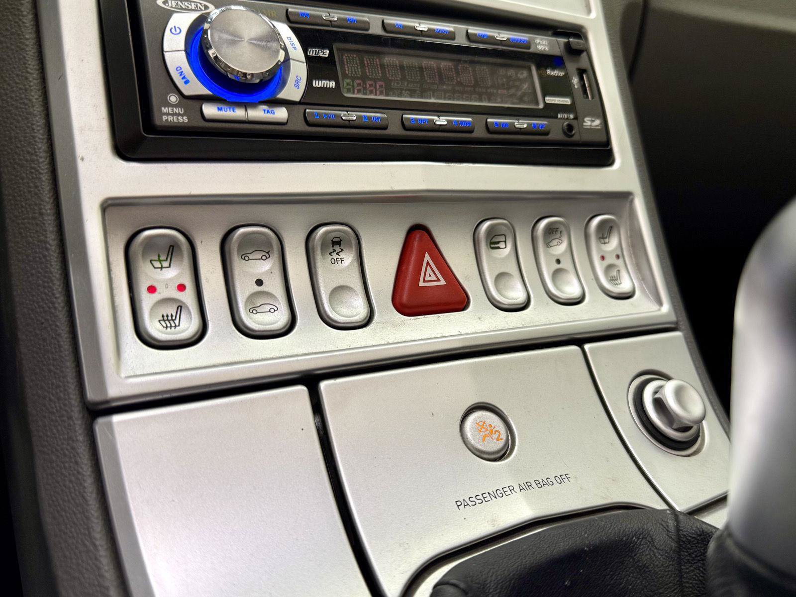 Used 2005 Chrysler Crossfire Limited RWD image 19
