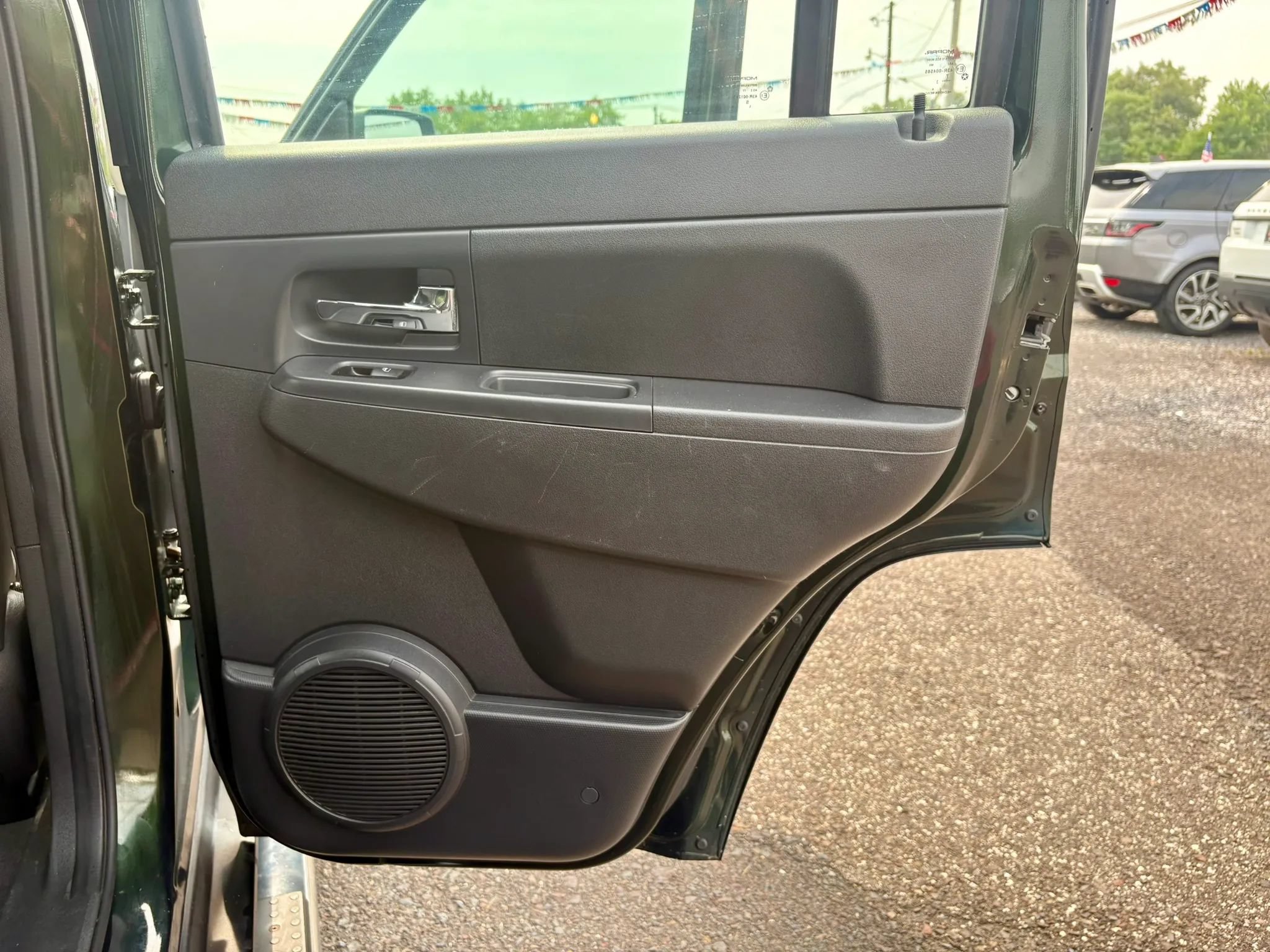 Used 2011 Jeep Liberty Sport AWD/4WD image 13