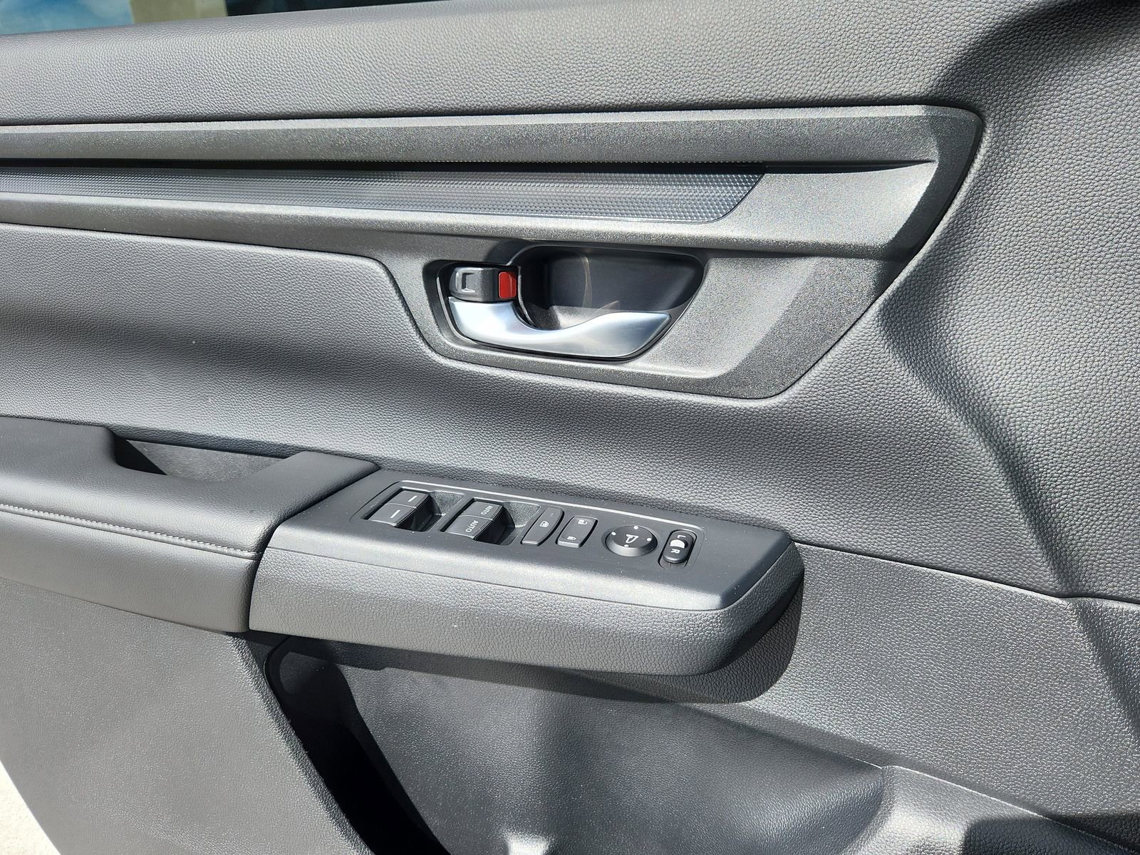 Used 2023 Honda CR-V EX image 9