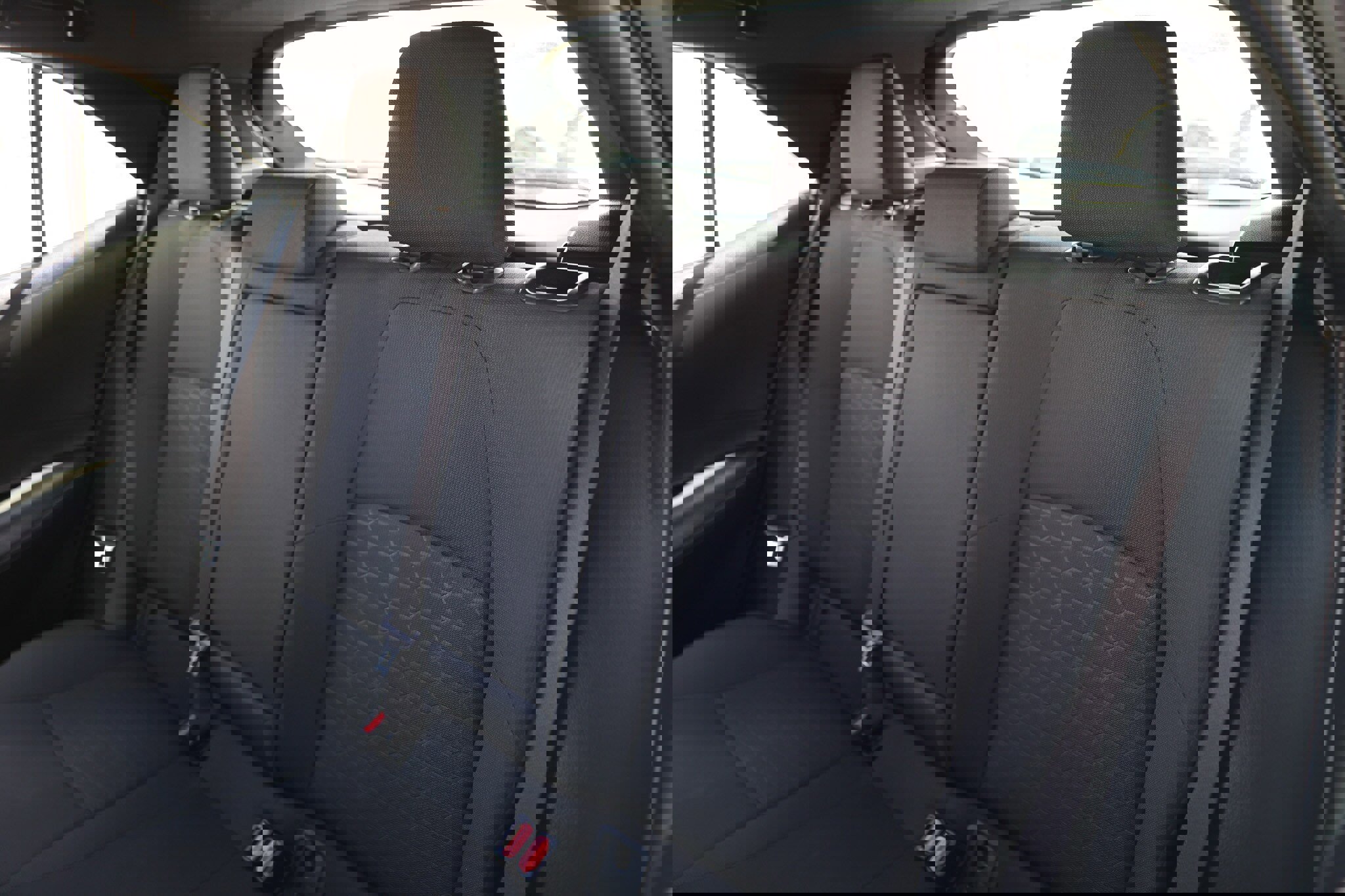 Used 2019 Toyota Corolla SE image 12