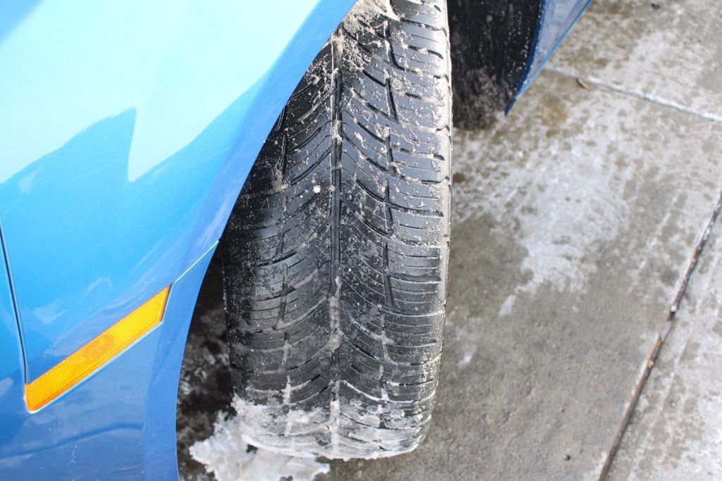 Used 2010 Chevrolet Camaro LS image 12