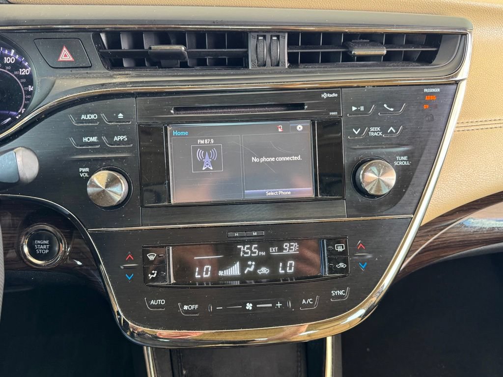 Used 2015 Toyota Avalon XLE Premium FWD image 29