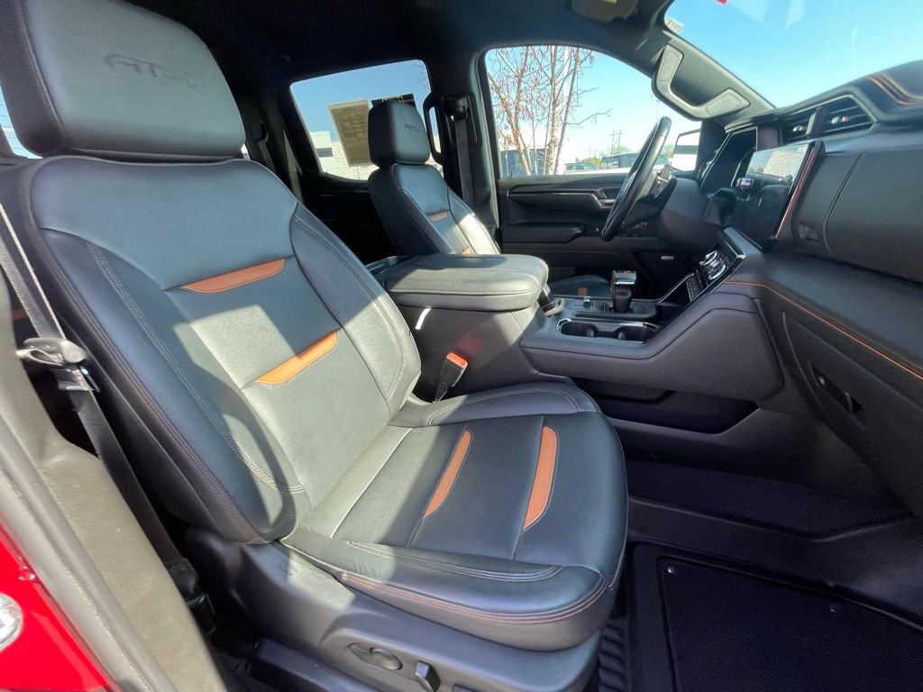 Used 2024 GMC Sierra 1500 AT4 w/ AT4 Premium Package image 29
