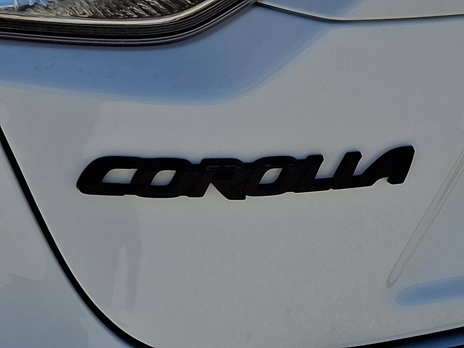 Used 2026 Toyota Corolla LE w/ LE Premium Package FWD image 29