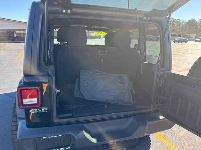 Used 2019 Jeep Wrangler Sport image 23