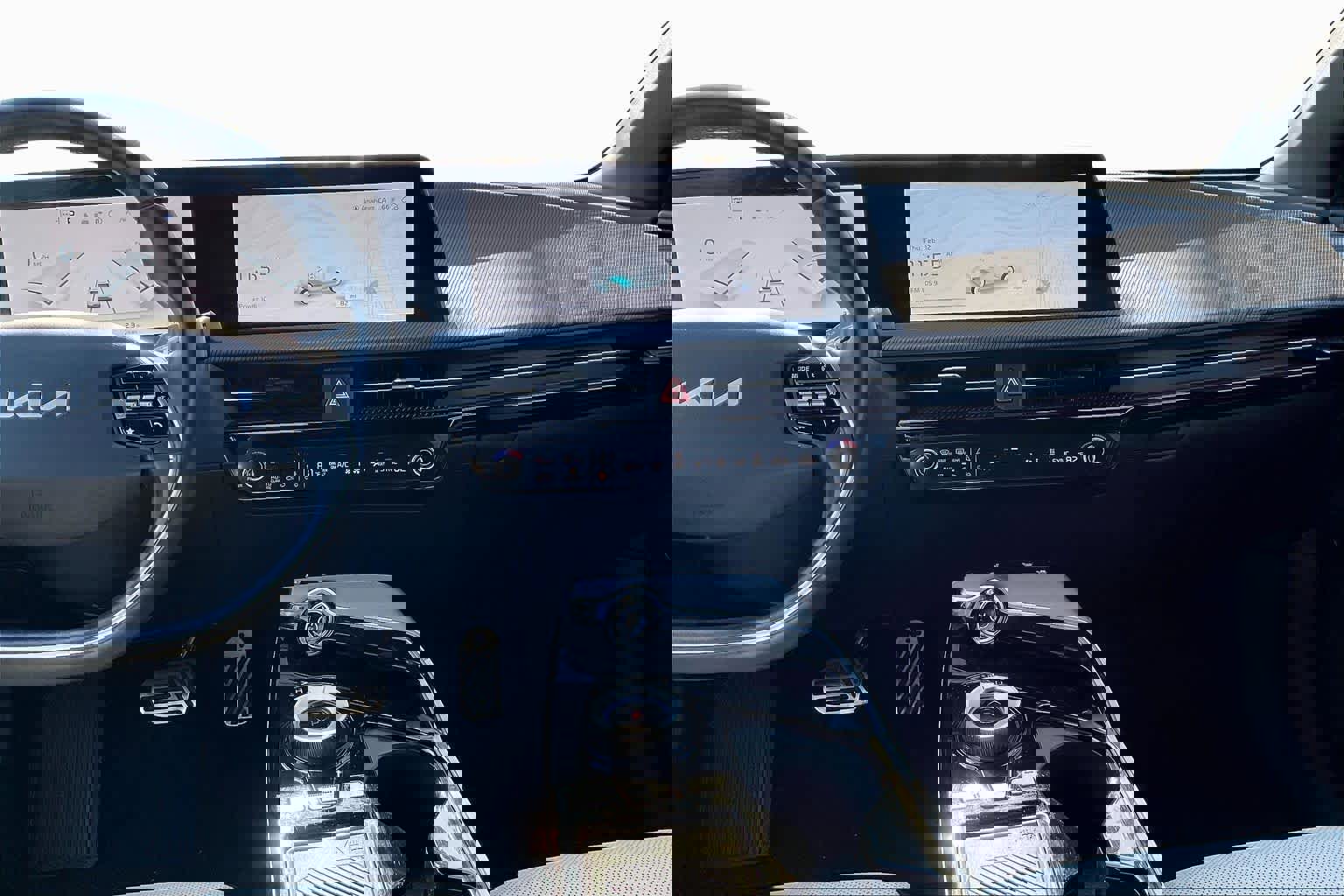 Used 2022 Kia EV6 GT-Line w/ GT-Line White Seat Package image 6