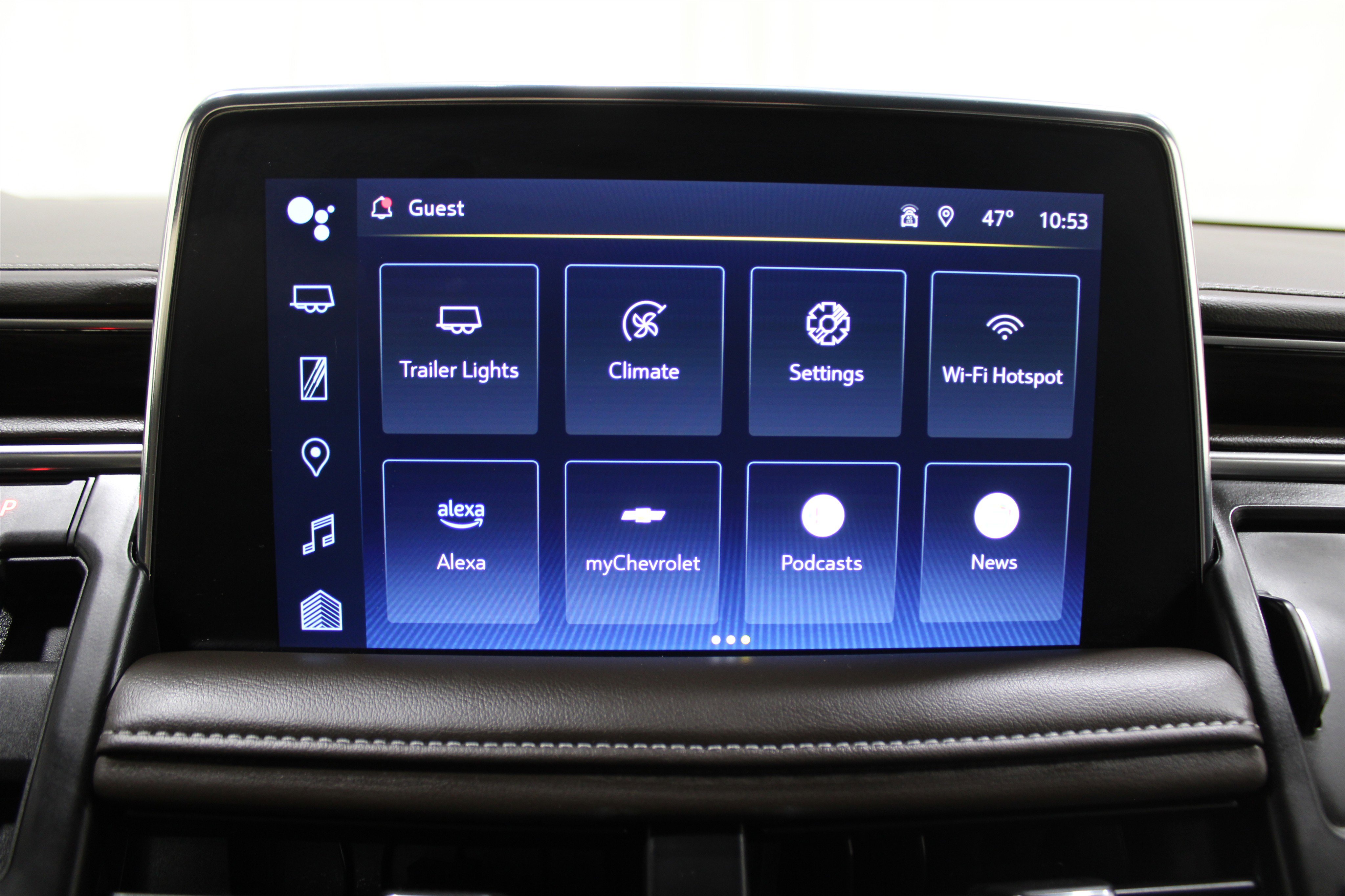 Used 2024 Chevrolet Tahoe LT w/ Luxury Package image 21