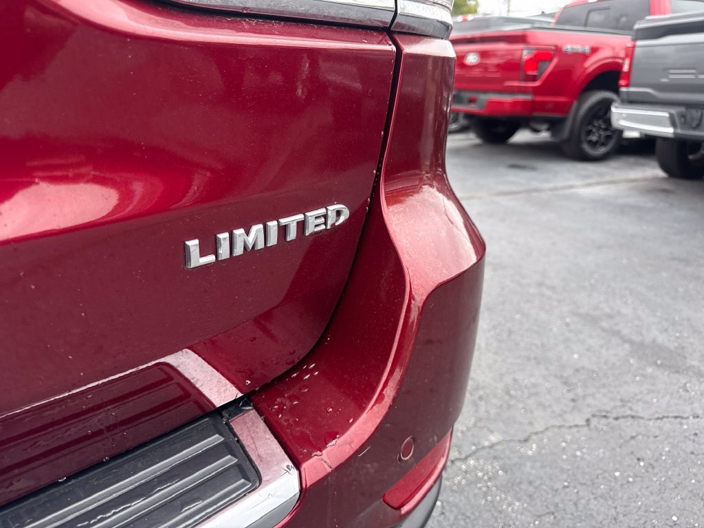 Used 2021 Jeep Grand Cherokee Limited w/ Sun & Sound Group AWD/4WD image 12