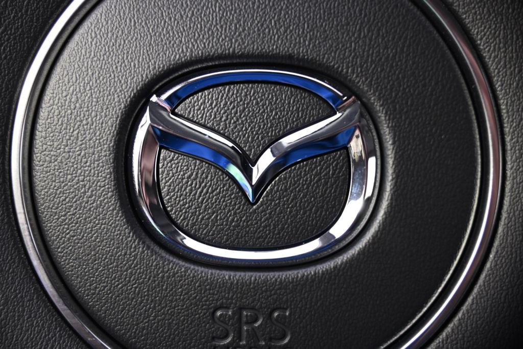 Used 2026 MAZDA CX-90 Plug-In Hybrid w/ Preferred AWD/4WD image 36
