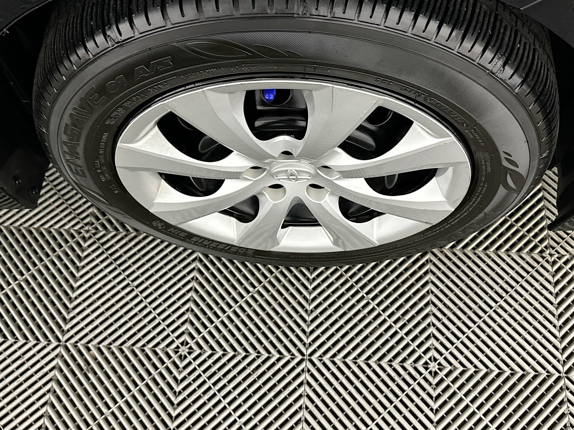 Used 2024 Toyota Corolla LE image 11