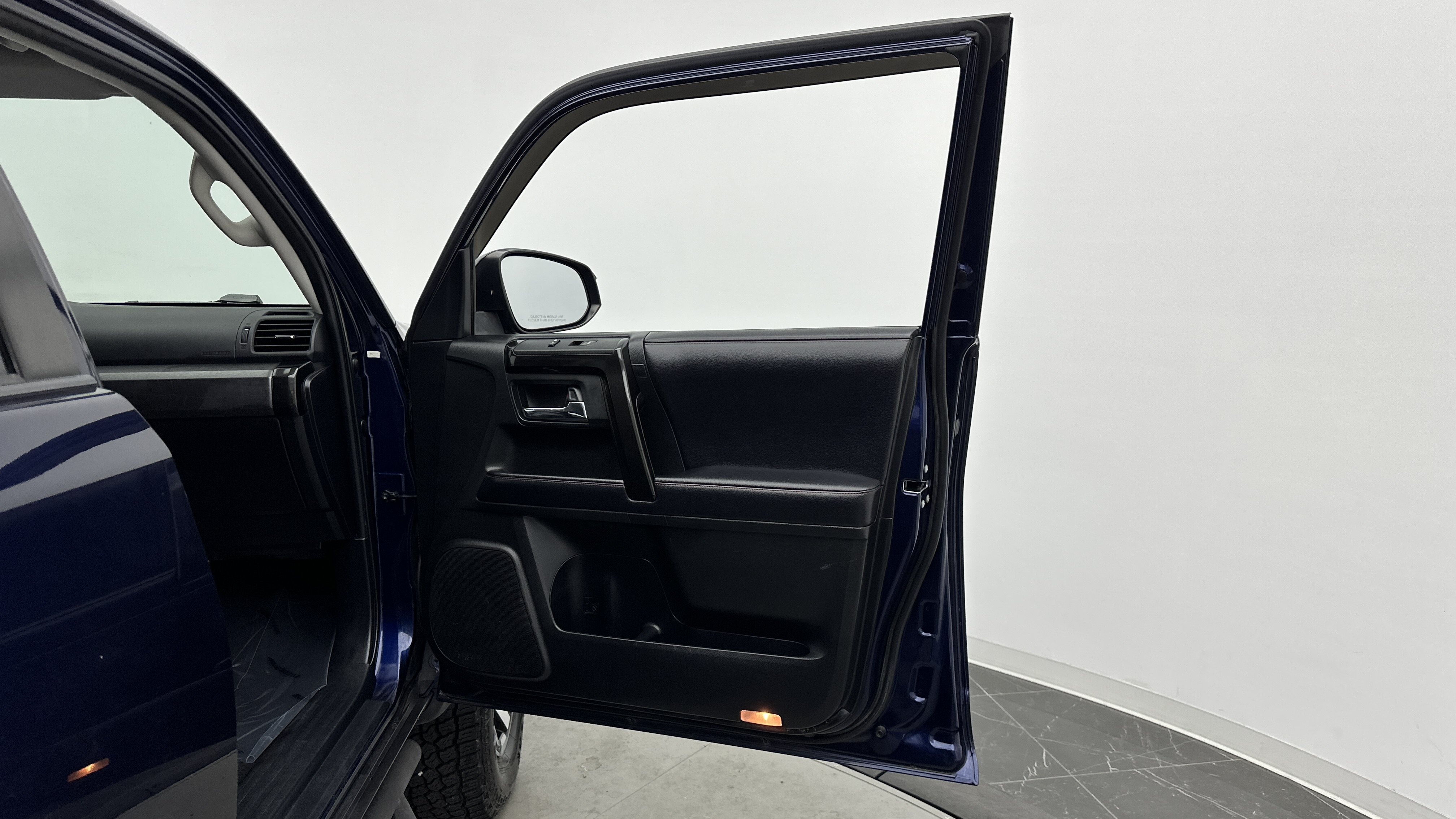 Used 2019 Toyota 4Runner TRD Off-Road Premium AWD/4WD image 34