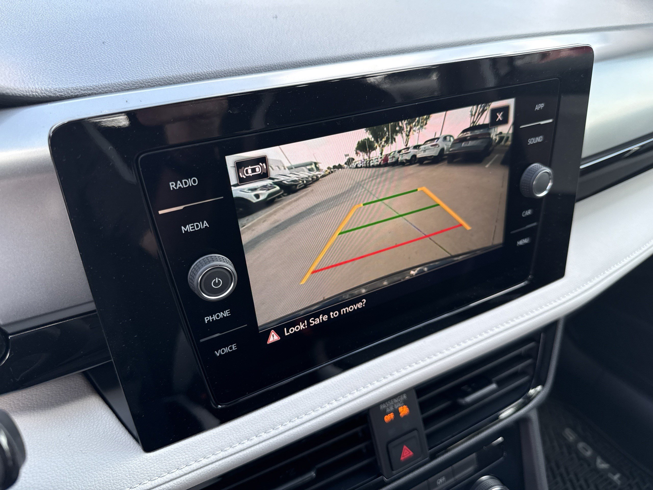 New 2027 Volkswagen Taos S FWD image 17