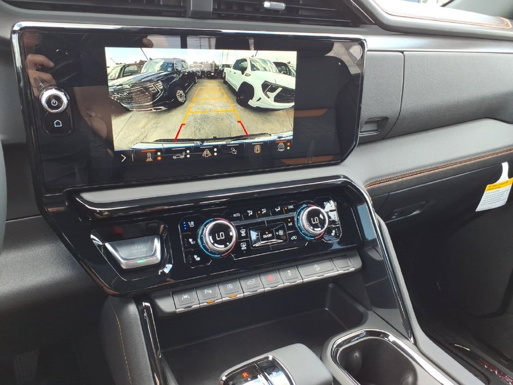 New 2026 GMC Sierra 1500 AT4 w/ AT4 Premium Package AWD/4WD image 20