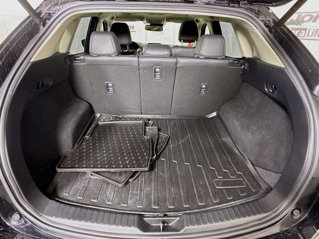 Used 2020 MAZDA CX-5 Touring image 29