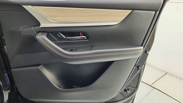 New 2026 MAZDA CX-90 Plug-In Hybrid w/ Preferred AWD/4WD image 39