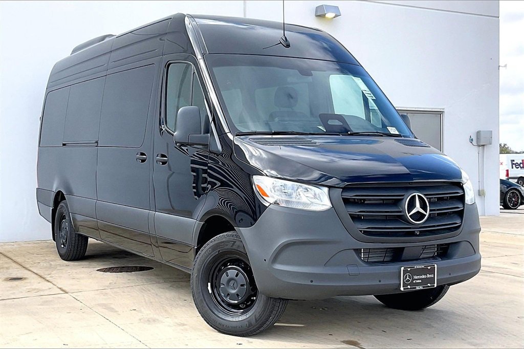 New 2025 Mercedes-Benz Sprinter 2500