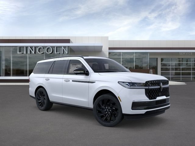 New 2026 Lincoln Navigator Reserve w/ Jet Appearance Package AWD/4WD image 7