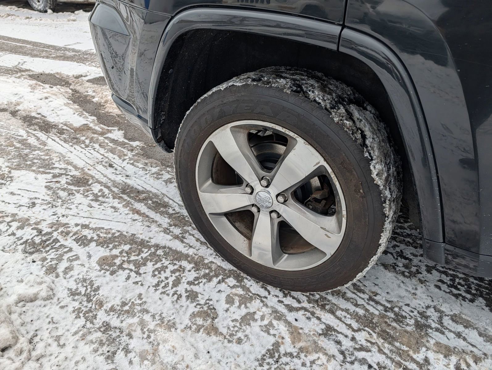 Used 2015 Jeep Grand Cherokee Overland AWD/4WD image 33