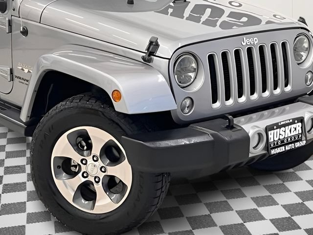 Used 2017 Jeep Wrangler Unlimited Sahara AWD/4WD image 25