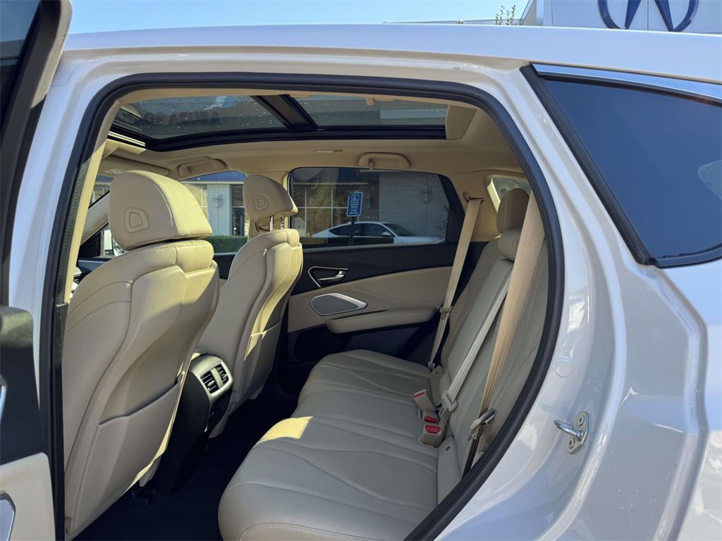 Certified 2024 Acura RDX w/ Technology Package image 10