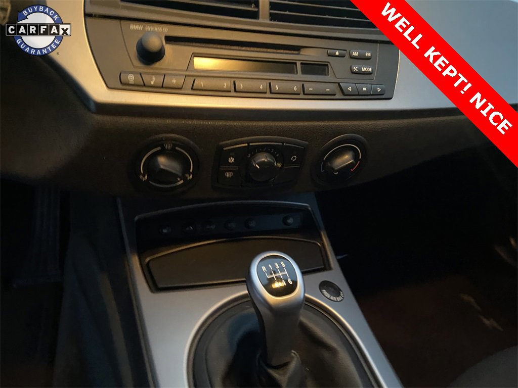 Used 2008 BMW Z4 3.0i image 17