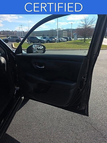 Used 2023 Honda HR-V LX image 16