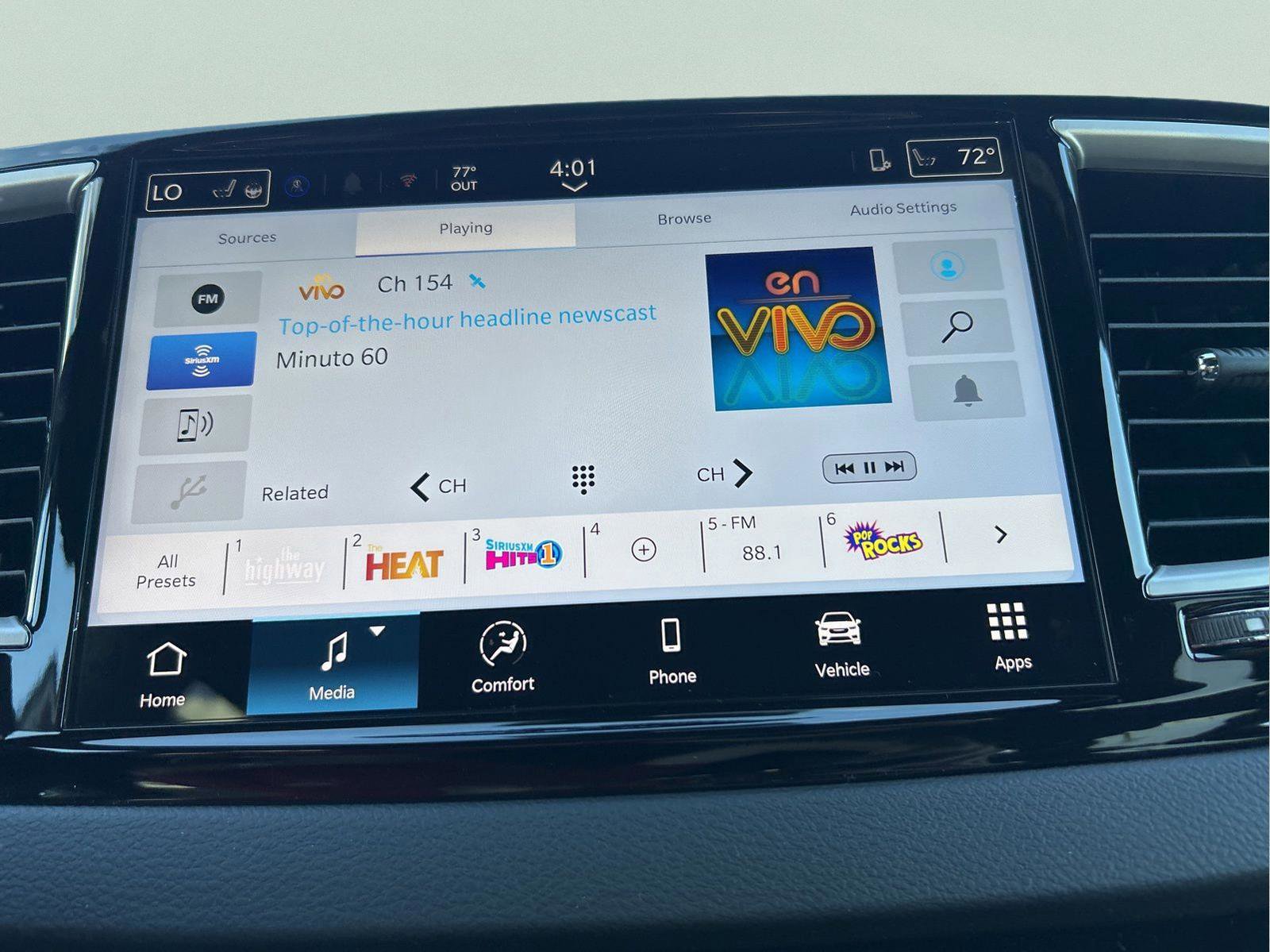 New 2026 Chrysler Voyager LX image 21