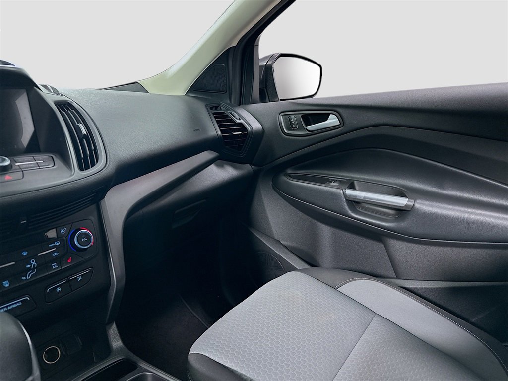 Used 2018 Ford Escape SE w/ SE Sync 3 Package image 23
