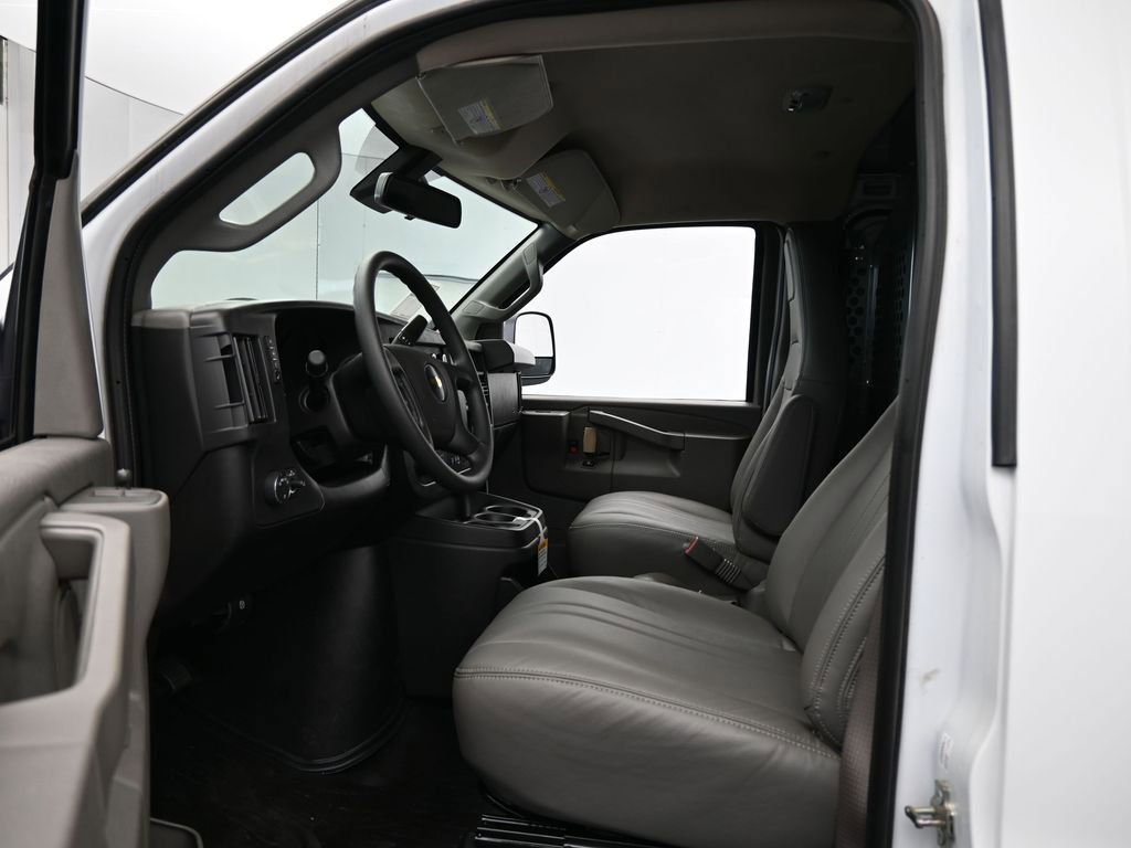 New 2025 Chevrolet Express 3500 Extended w/ Driver Convenience Package RWD image 11