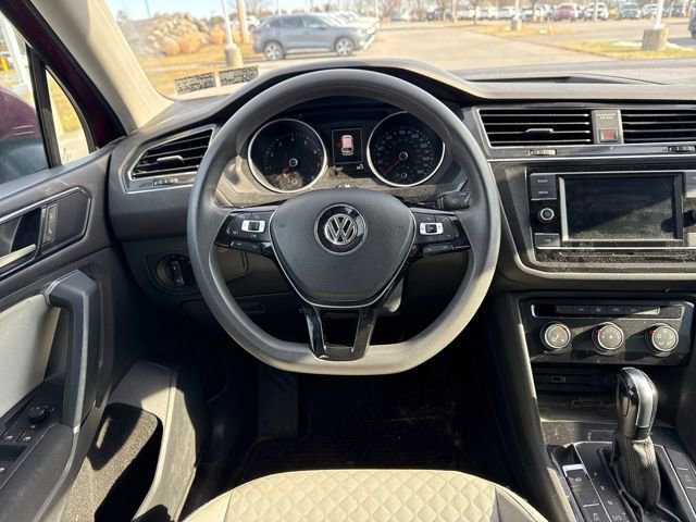 Used 2018 Volkswagen Tiguan S image 13