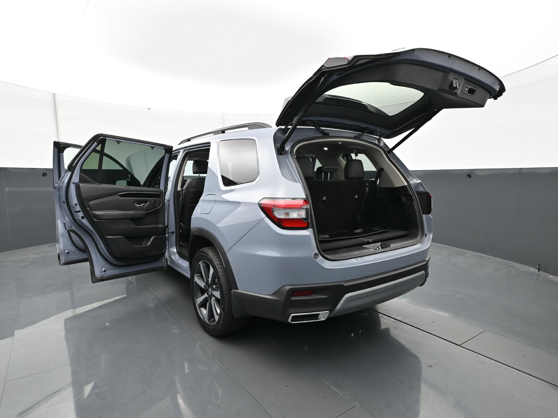Used 2024 Honda Pilot Touring image 39