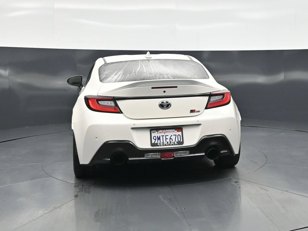 Used 2024 Toyota GR86 Premium RWD image 24
