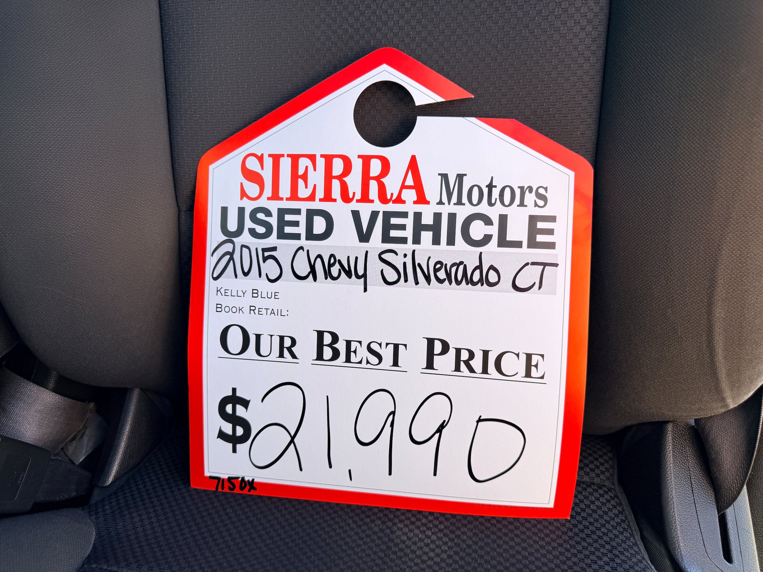 Used 2015 Chevrolet Silverado 2500 LT w/ LT Convenience Package AWD/4WD image 9