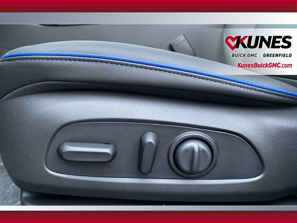 New 2026 Buick Envista Sport Touring w/ Convenience I Package image 17