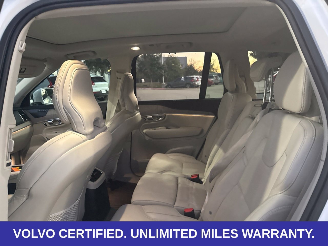 Certified 2024 Volvo XC90 T8 Ultimate w/ Protection Package Premier AWD/4WD image 29