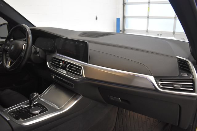 Used 2019 BMW X5 xDrive40i w/ Convenience Package AWD/4WD image 18
