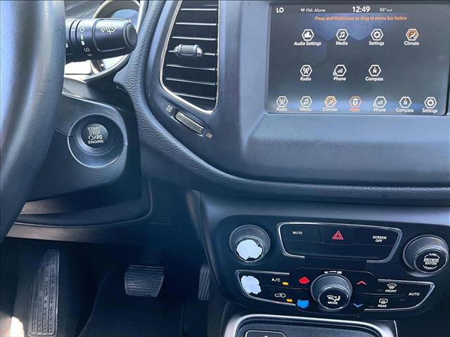 Used 2018 Jeep Compass Latitude w/ Popular Equipment Group image 23